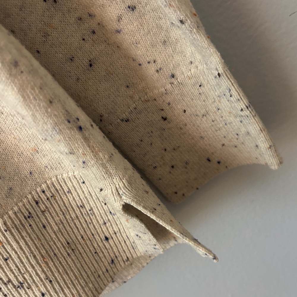 LOFT Speckled Cream V-Neck Sweater - Picture 5 of 5